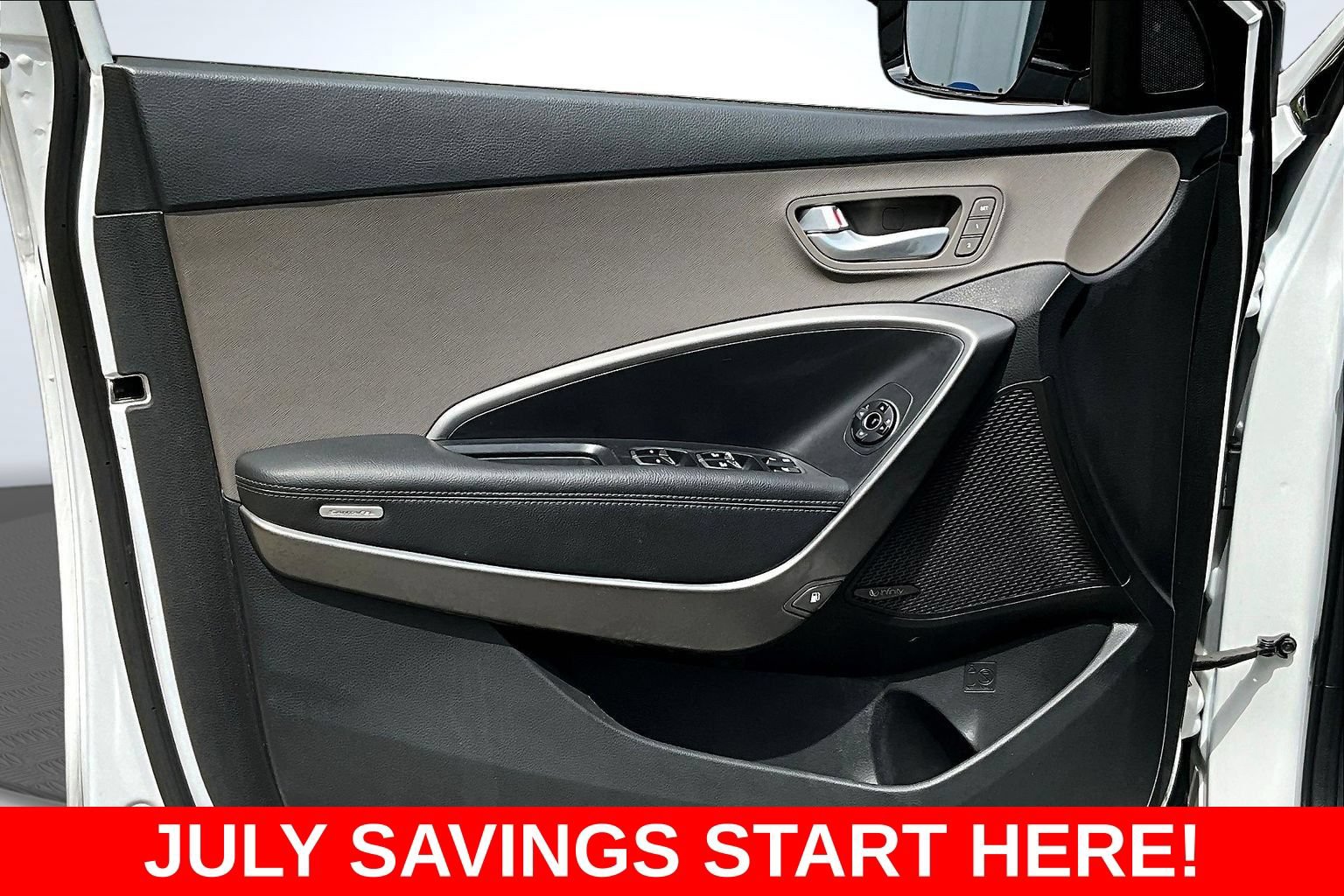Used 2017 Hyundai Santa Fe Sport w/ 2.4L Tech Package 04 AWD/4WD image 25