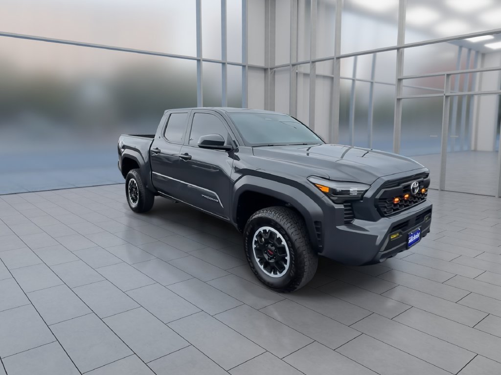 Used 2024 Toyota Tacoma TRD Off-Road AWD/4WD image 2