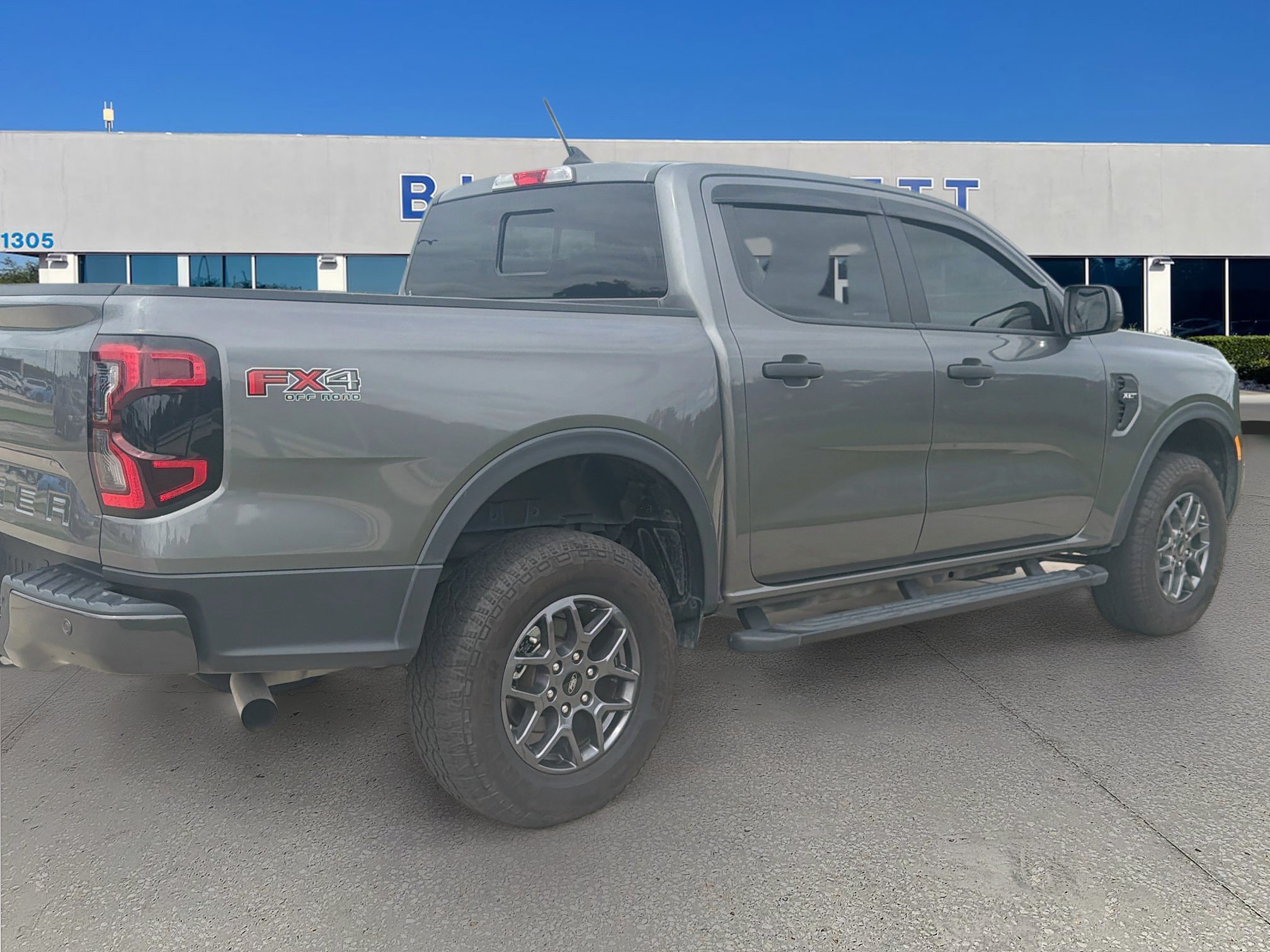 Certified 2025 Ford Ranger XLT w/ Equipment Group 301A High AWD/4WD image 7