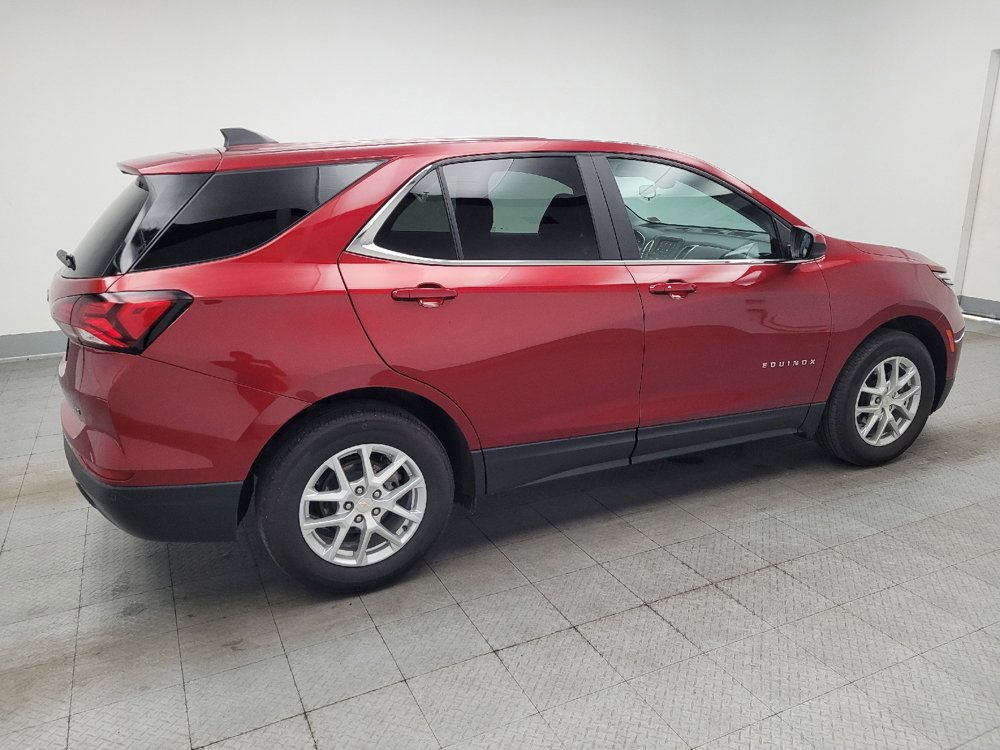 Used 2024 Chevrolet Equinox LT FWD image 10