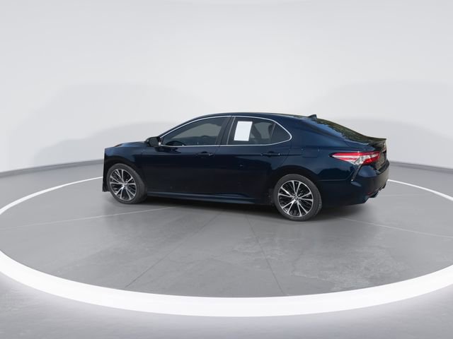 Used 2019 Toyota Camry SE image 7