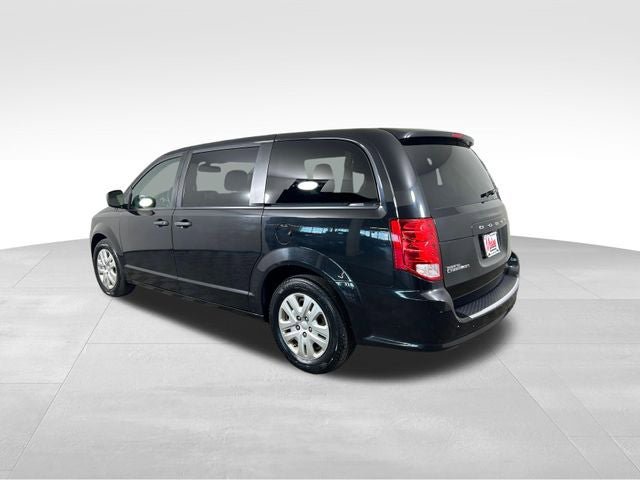 Used 2020 Dodge Grand Caravan SE FWD image 4