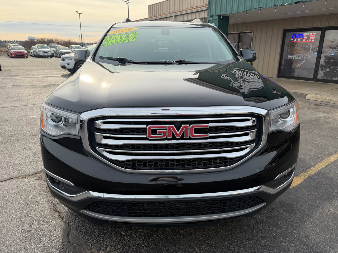 Used 2019 GMC Acadia SLT image 8