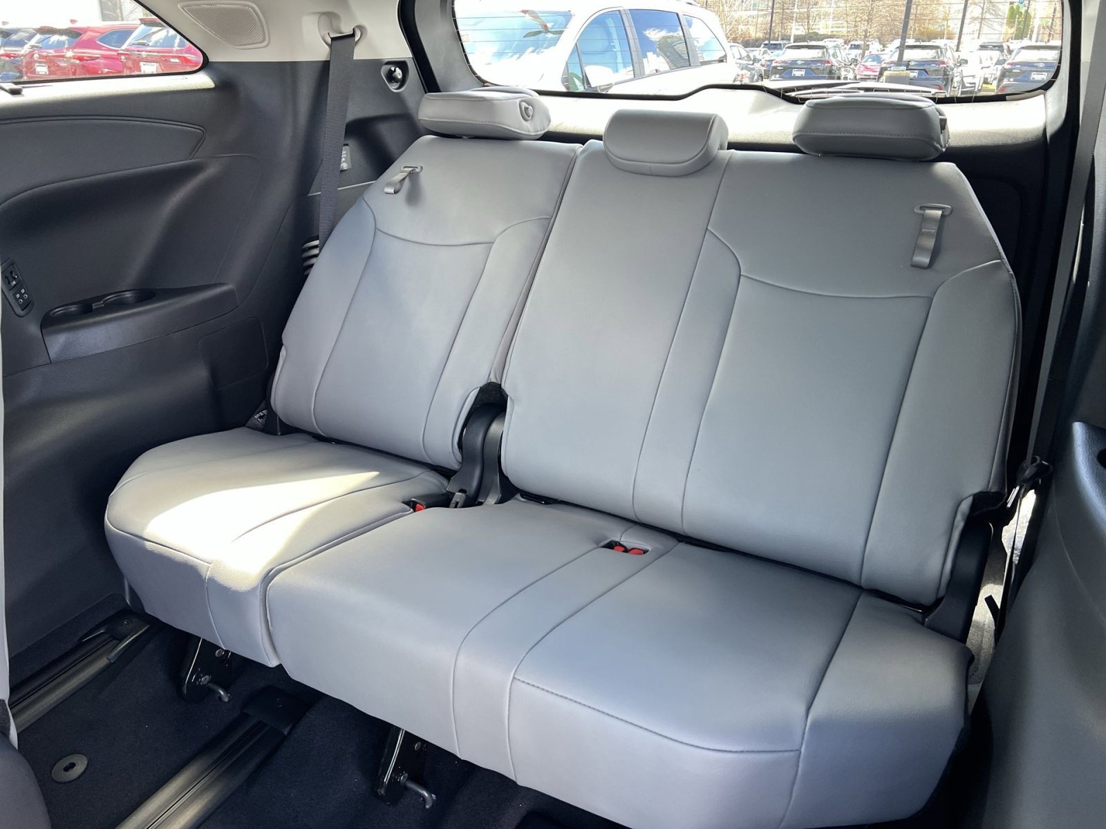 New 2026 Toyota Sienna XLE image 20