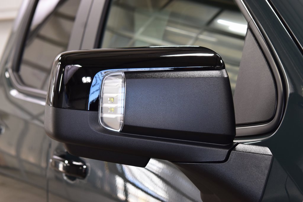 New 2026 Chevrolet Silverado 1500 ZR2 image 21