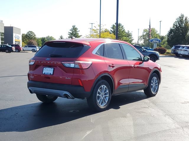 Certified 2022 Ford Escape SE w/ Convenience Package AWD/4WD image 3