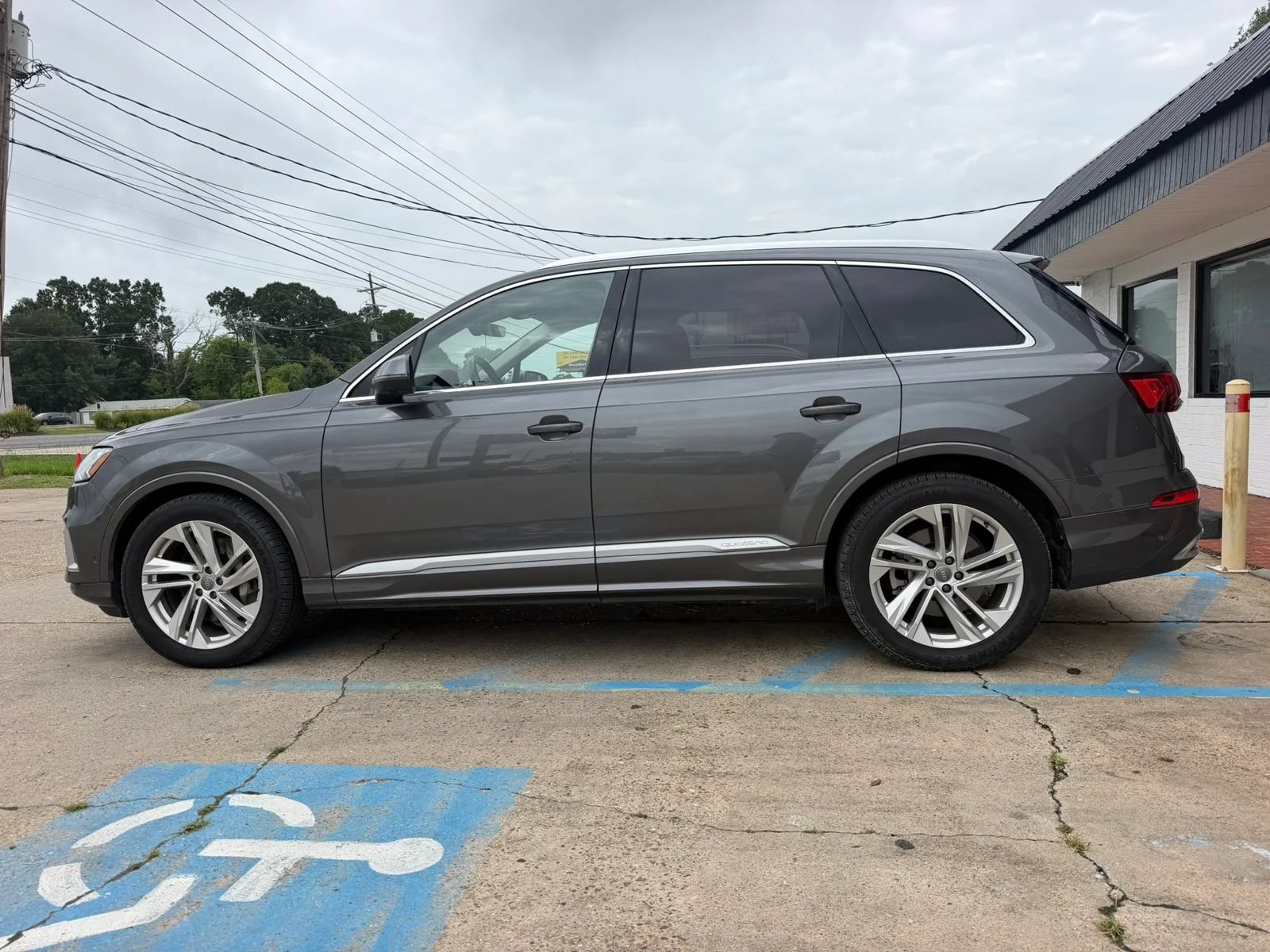 Used 2020 Audi Q7 3.0T Prestige w/ Prestige Package AWD/4WD image 5
