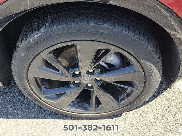 Used 2021 Buick Envision Essence w/ Sport Touring Package FWD image 18
