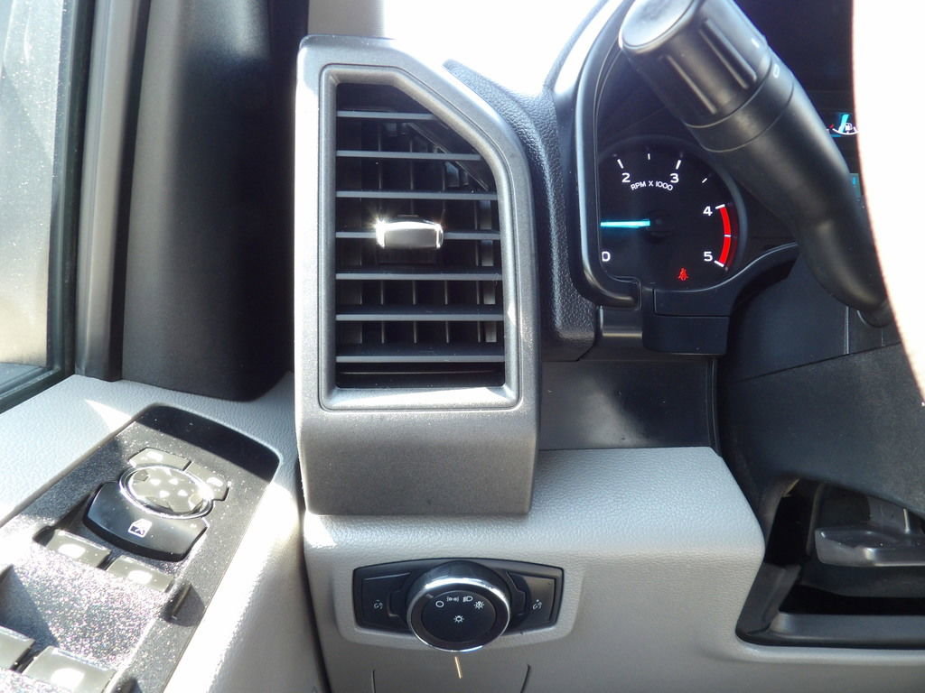 Used 2019 Ford F350 XL w/ Power Equipment Group AWD/4WD image 19