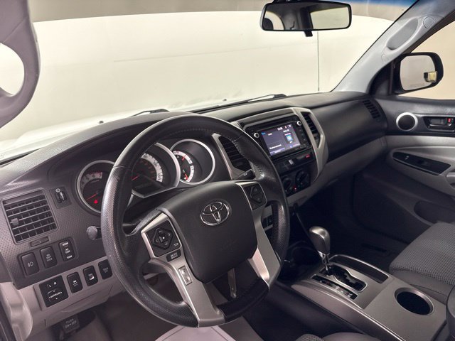 Used 2015 Toyota Tacoma 4x4 Double Cab w/ TRD Off-Road Package image 17