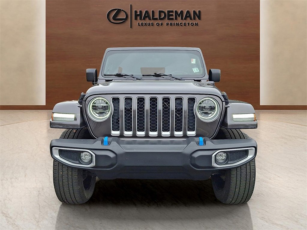 Used 2022 Jeep Wrangler Unlimited Sahara w/ Cold Weather Group image 2