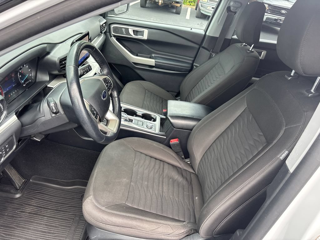 Certified 2021 Ford Explorer XLT AWD/4WD image 16