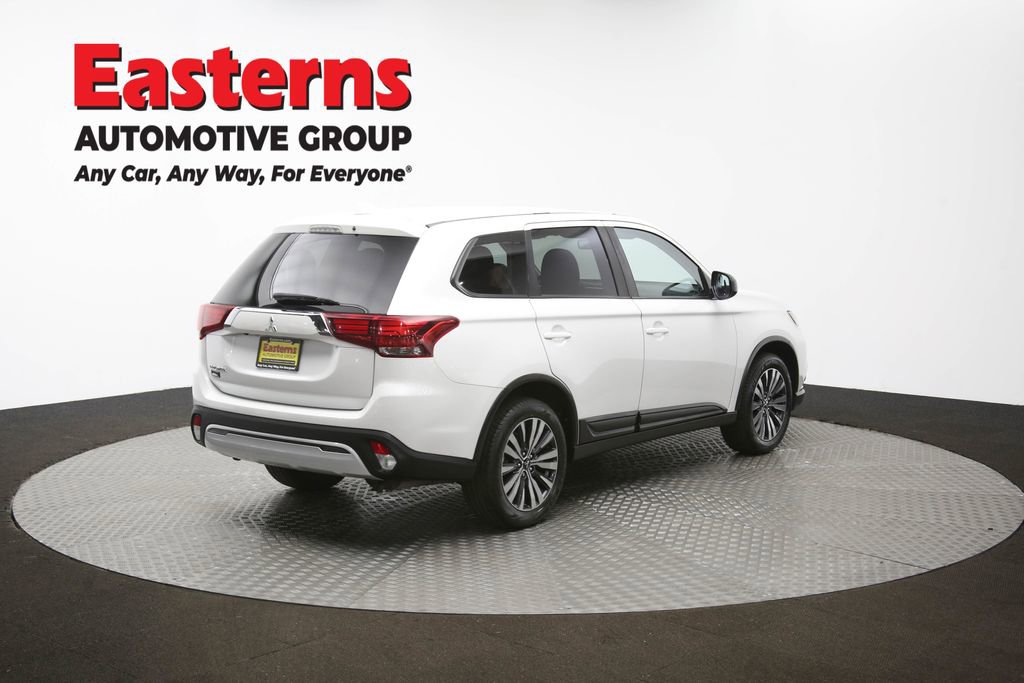 Used 2020 Mitsubishi Outlander ES image 40