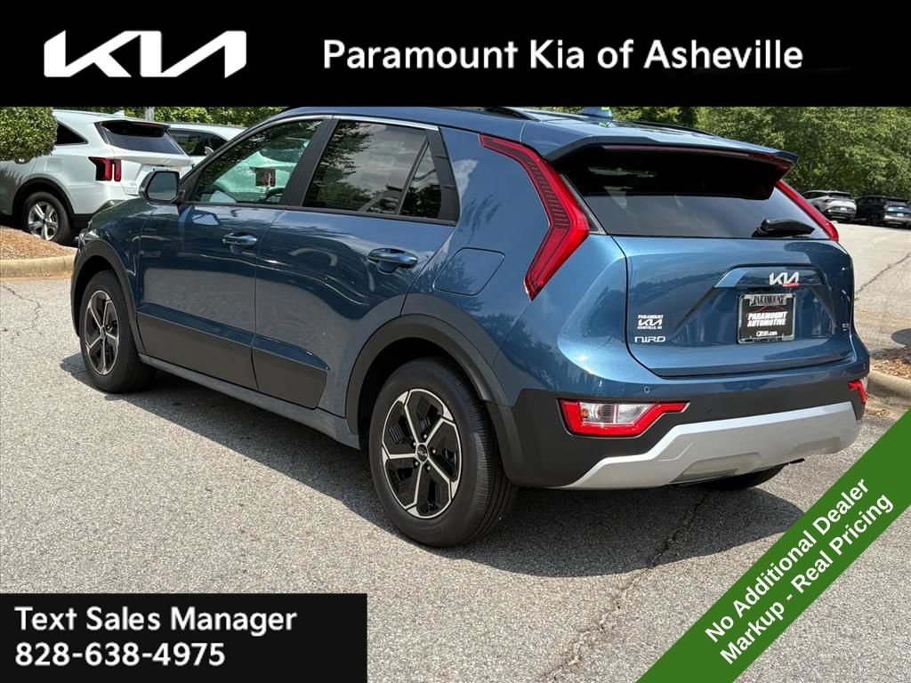 New 2026 Kia Niro FWD image 4