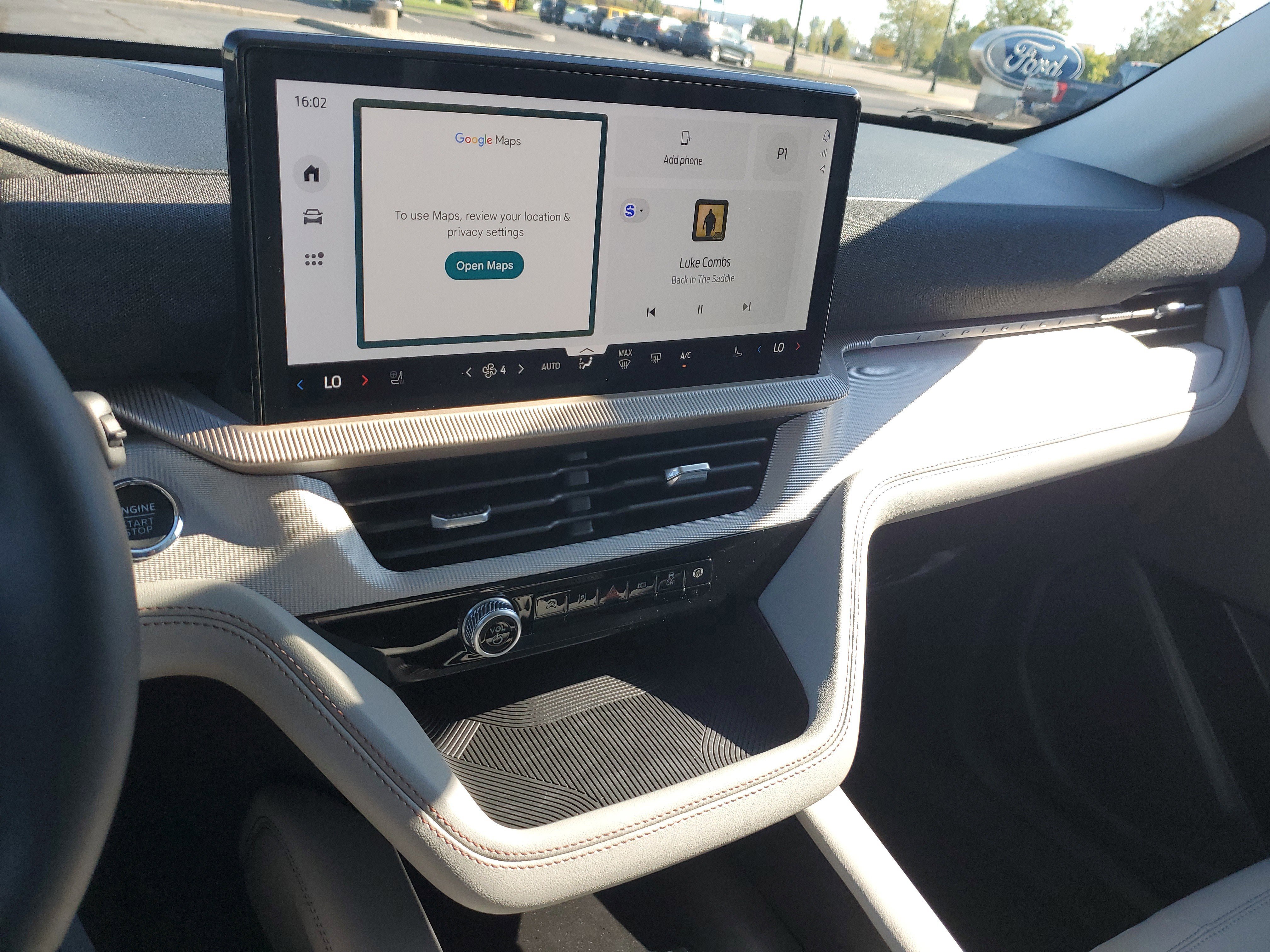 New 2025 Ford Explorer Active w/ Active Comfort Package image 26