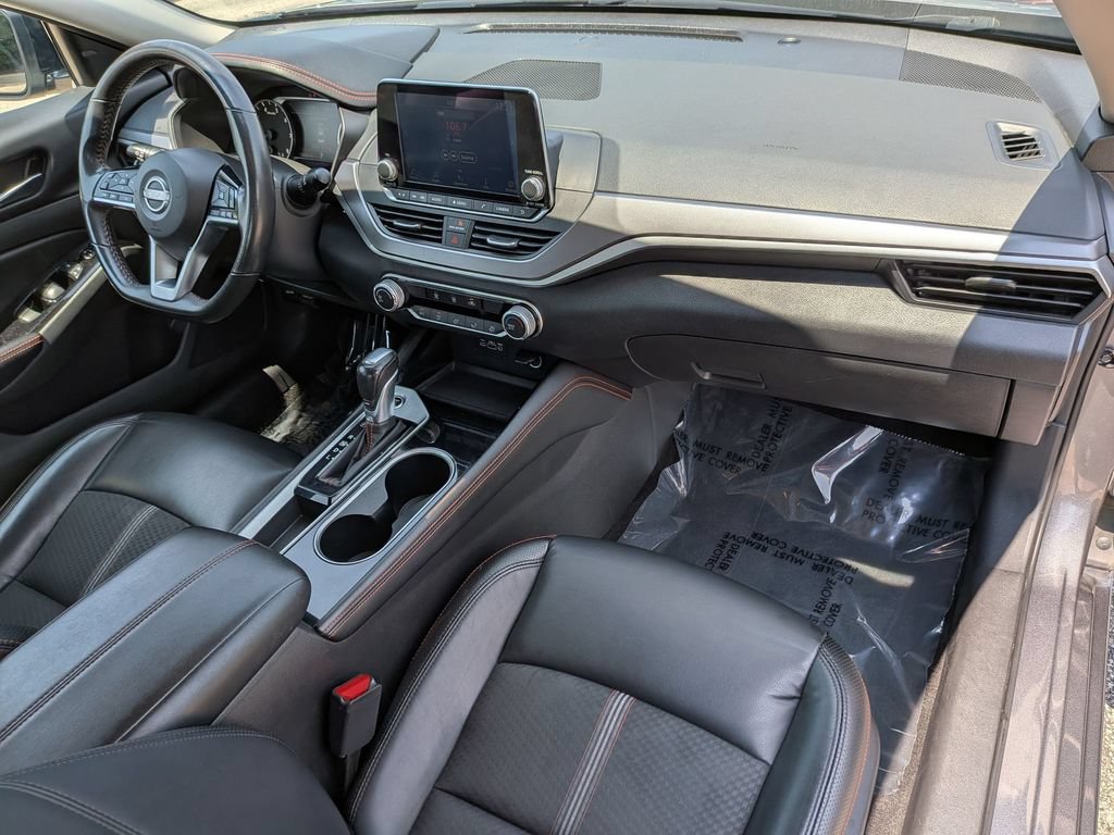 Used 2024 Nissan Altima 2.5 SR FWD image 30