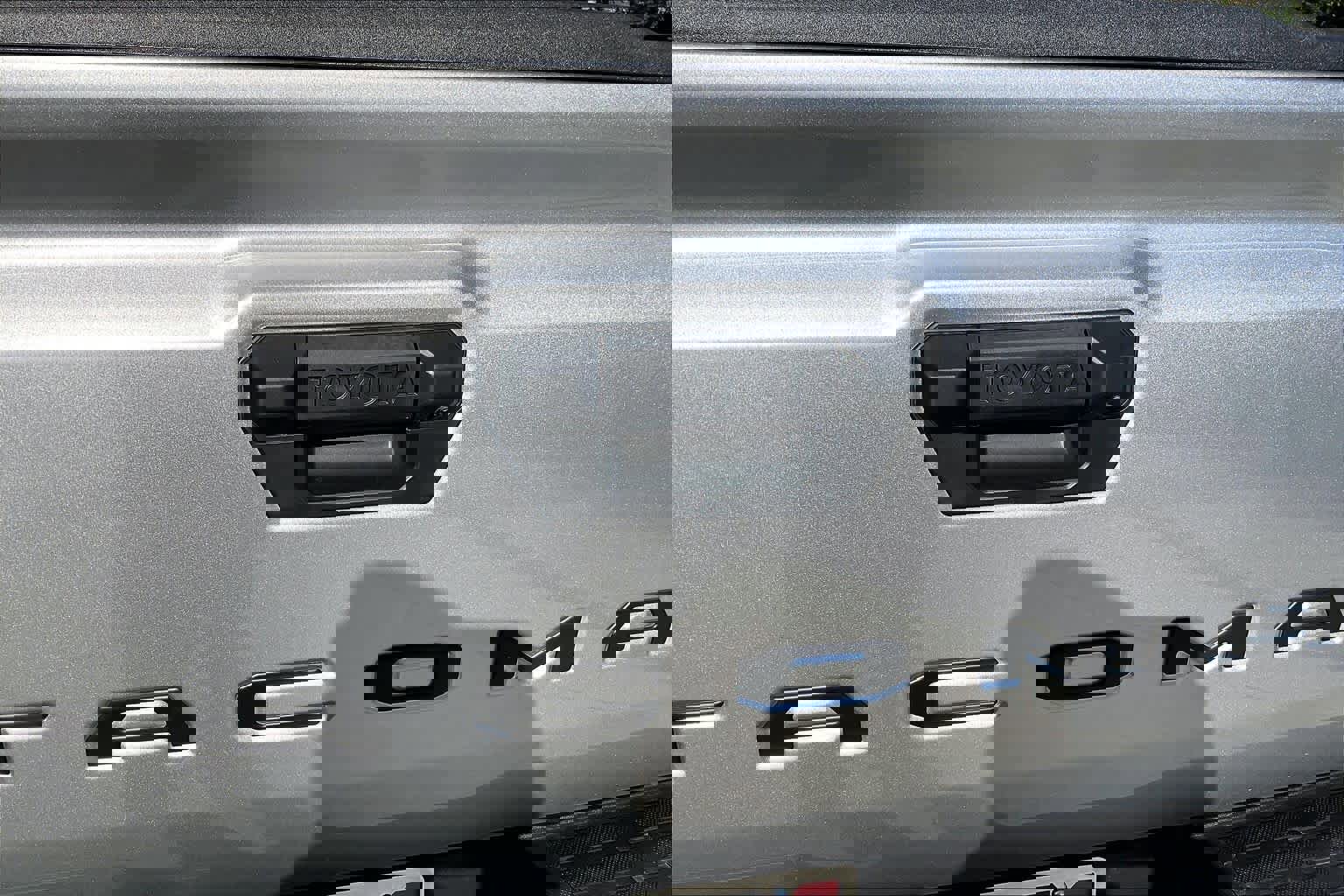 New 2026 Toyota Tacoma SR5 image 15