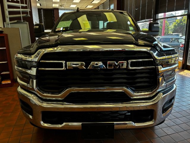 Used 2026 RAM 2500 Big Horn AWD/4WD image 5
