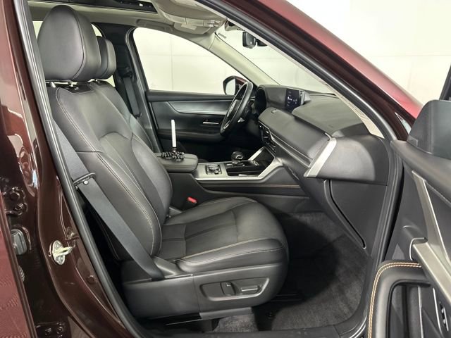 Used 2024 MAZDA CX-90 Plug-In Hybrid w/ Premium Pkg image 28