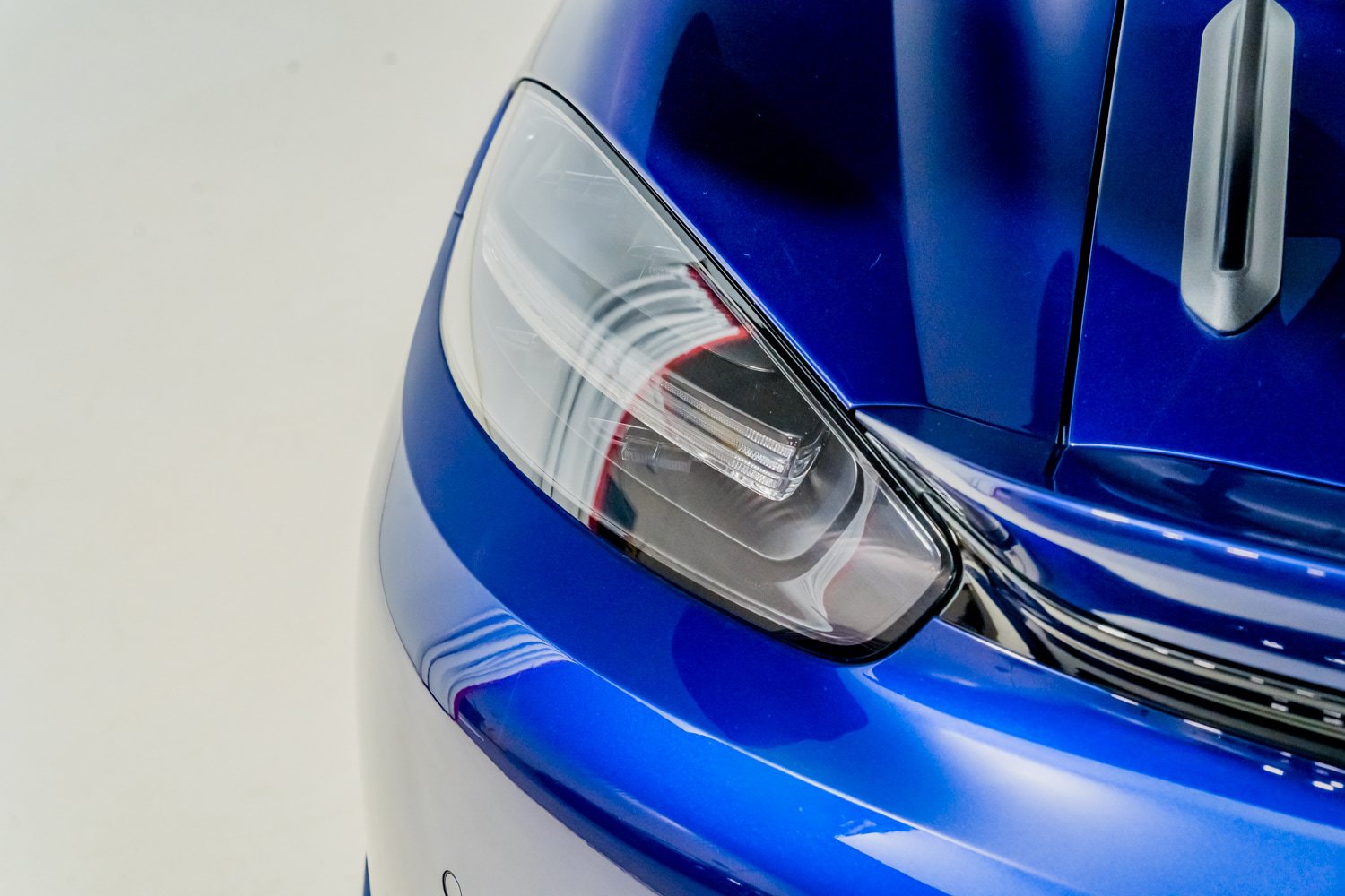 Used 2024 Porsche 718 Cayman GT4 RS RWD image 47