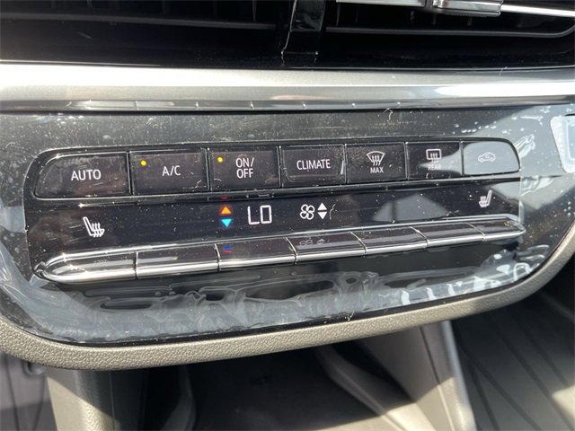 New 2025 Buick Envista Avenir image 18