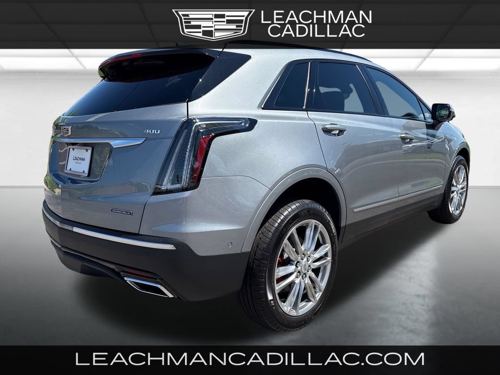 New 2026 Cadillac XT5 Sportv w/ LPO, Floor Liner Package AWD/4WD image 3