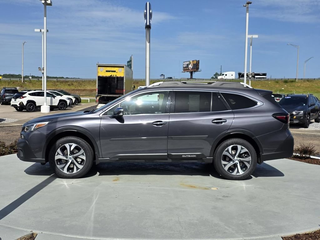 Used 2022 Subaru Outback Touring XT AWD/4WD image 6