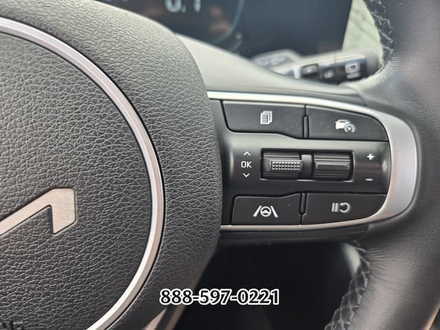 Used 2023 Kia Sportage EX FWD image 28
