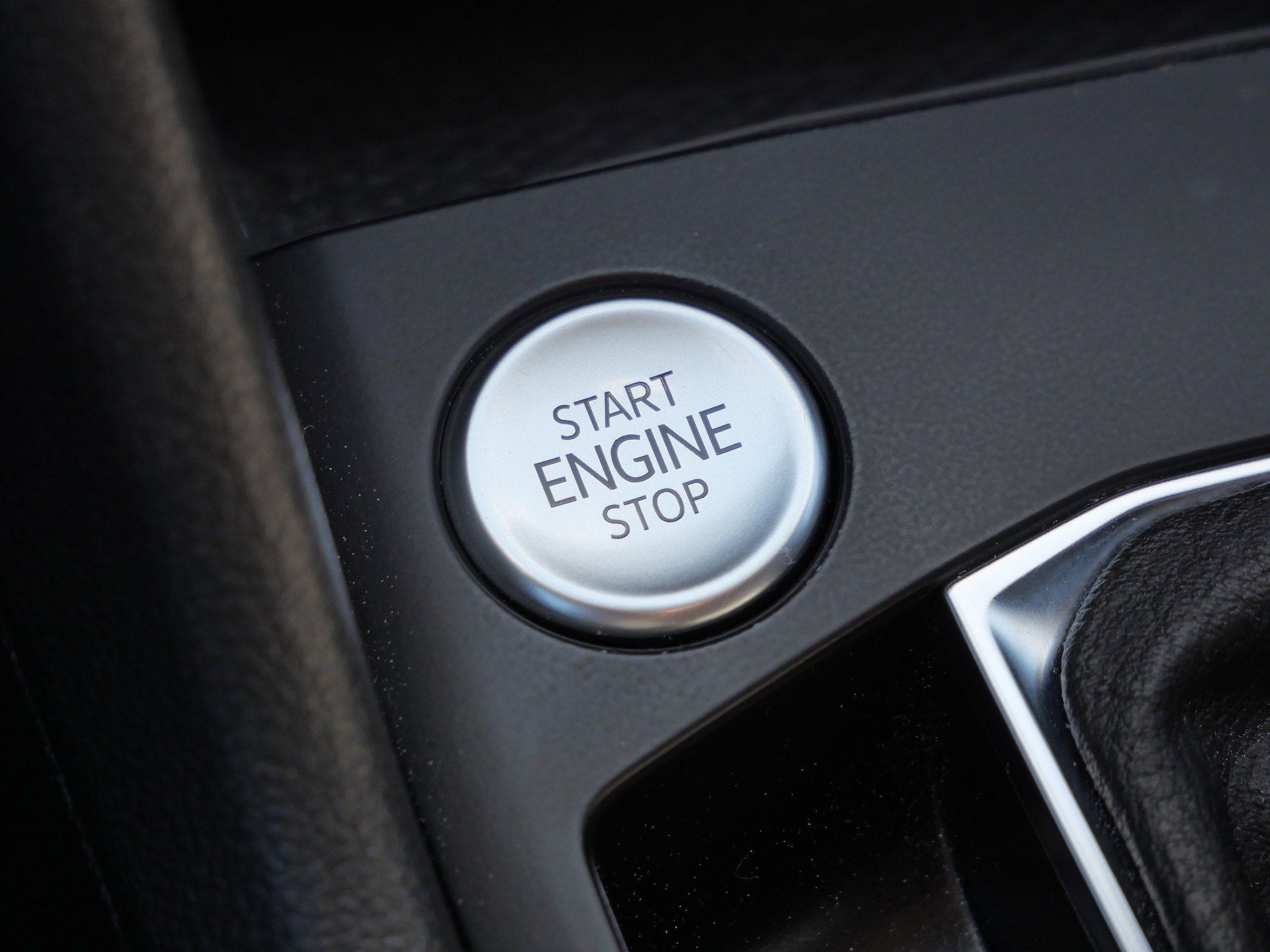Certified 2022 Volkswagen Taos SE AWD/4WD image 27