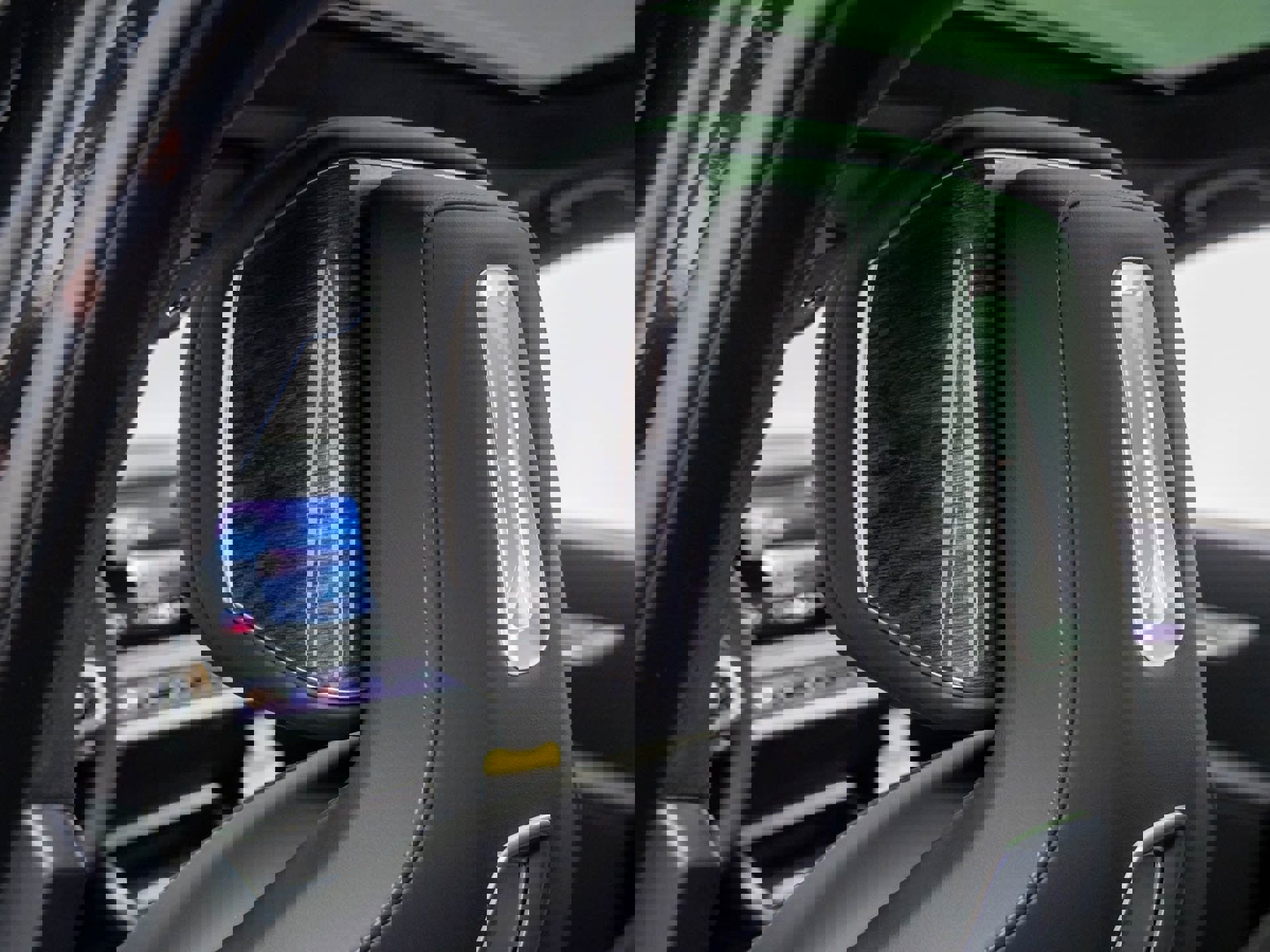 New 2026 BMW 750e xDrive w/ Executive Package image 22