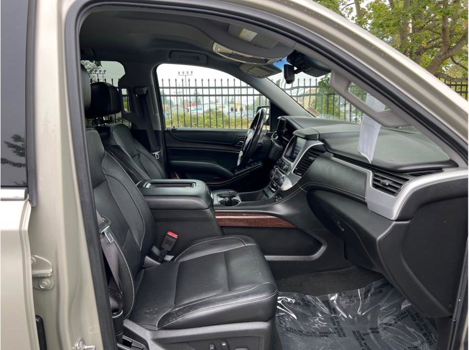 Used 2017 GMC Yukon XL SLT image 24