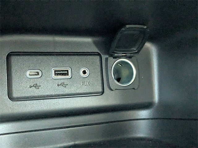 Certified 2024 Chevrolet Equinox LT w/ LPO, Floor Liner Package image 20