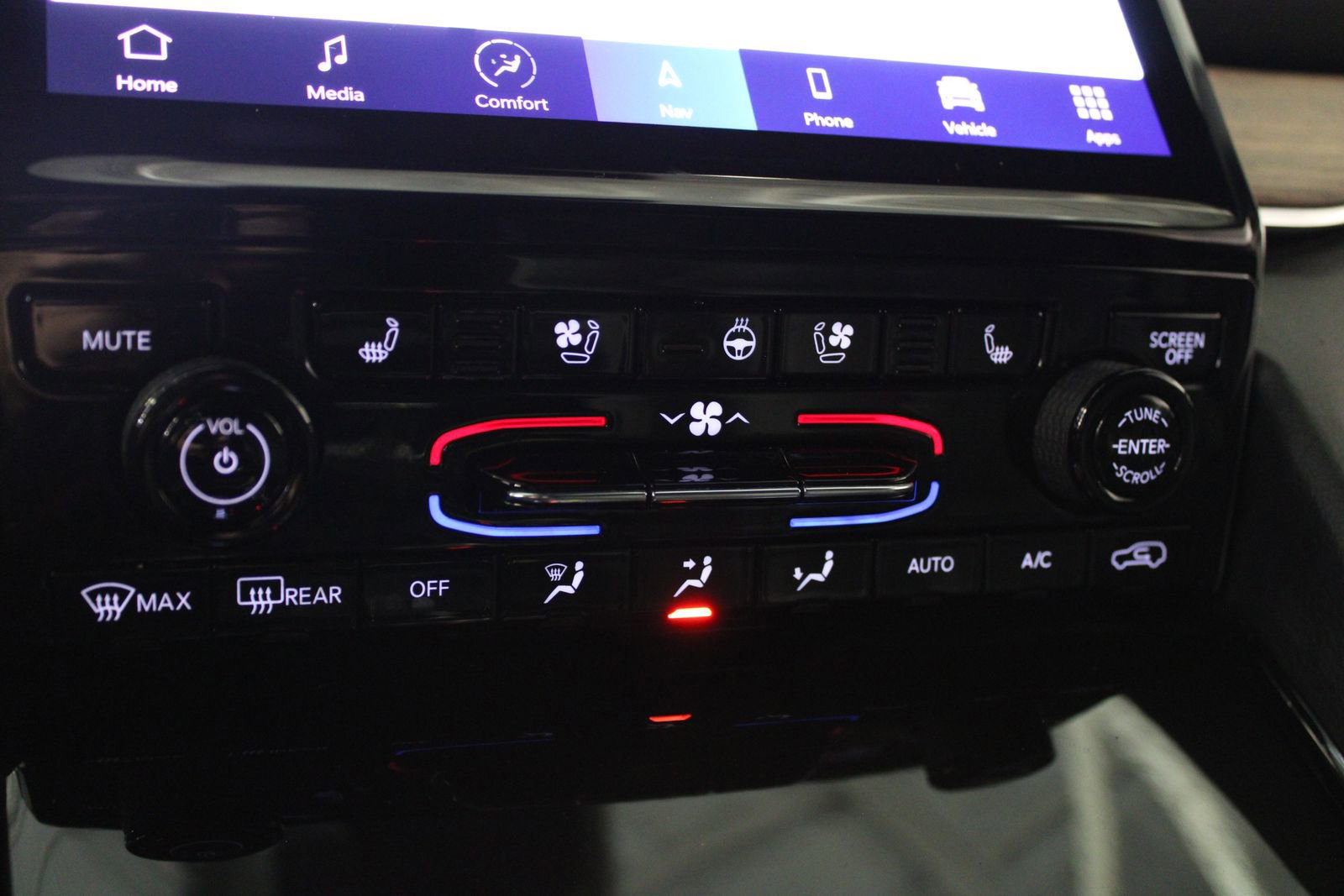 Used 2023 Jeep Grand Cherokee L Summit w/ High Altitude Package image 32