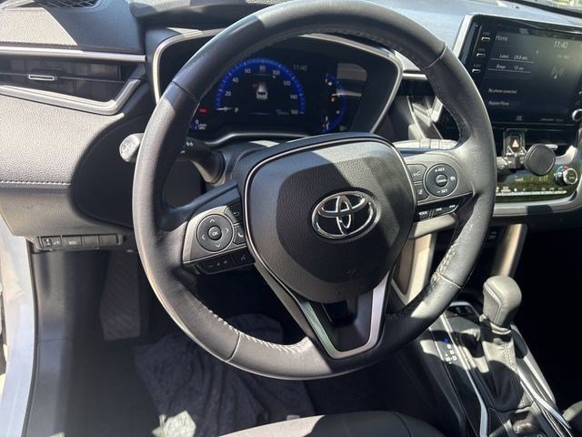 Used 2022 Toyota Corolla Cross XLE w/ Convenience Package FWD image 15