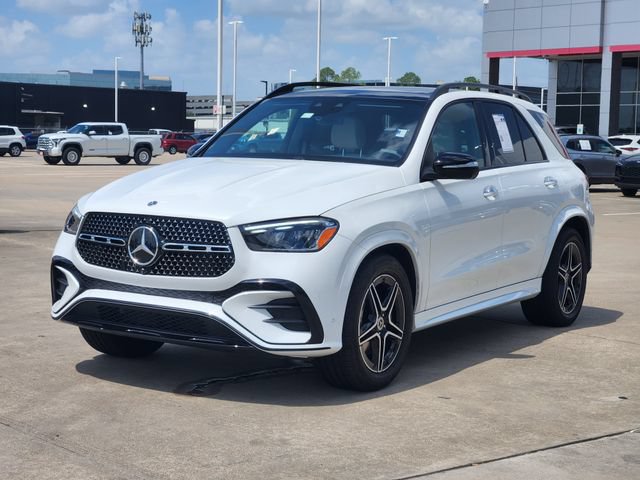 Used 2026 Mercedes-Benz GLE 450e 4MATIC image 3