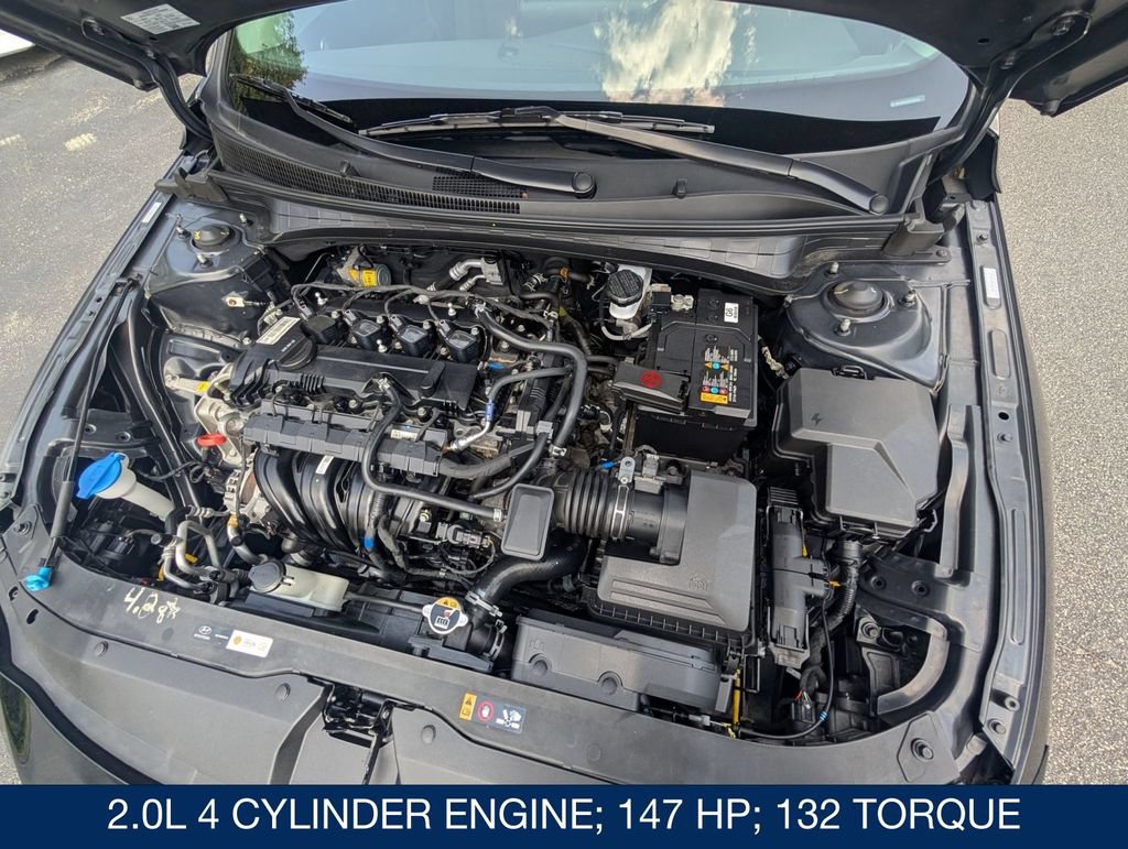 Certified 2024 Hyundai Elantra SEL FWD image 33