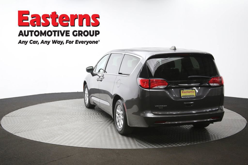 Used 2023 Chrysler Voyager LX image 66