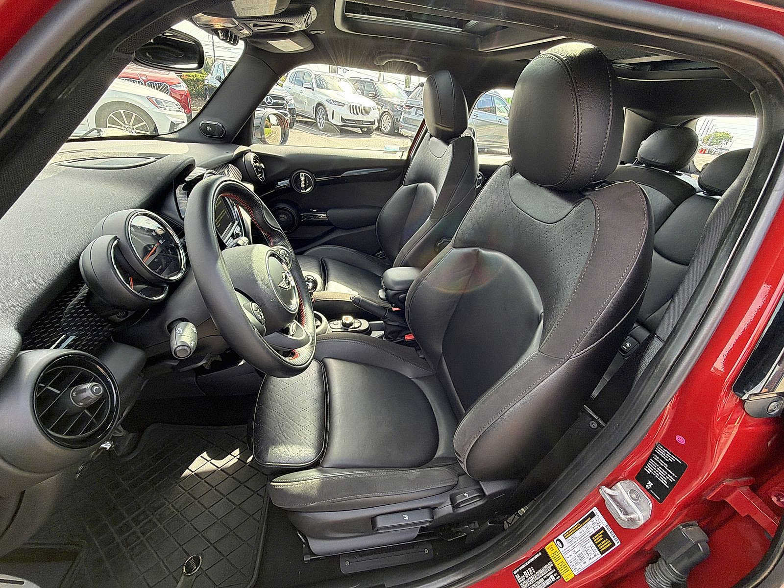 Used 2018 MINI Cooper S FWD image 19