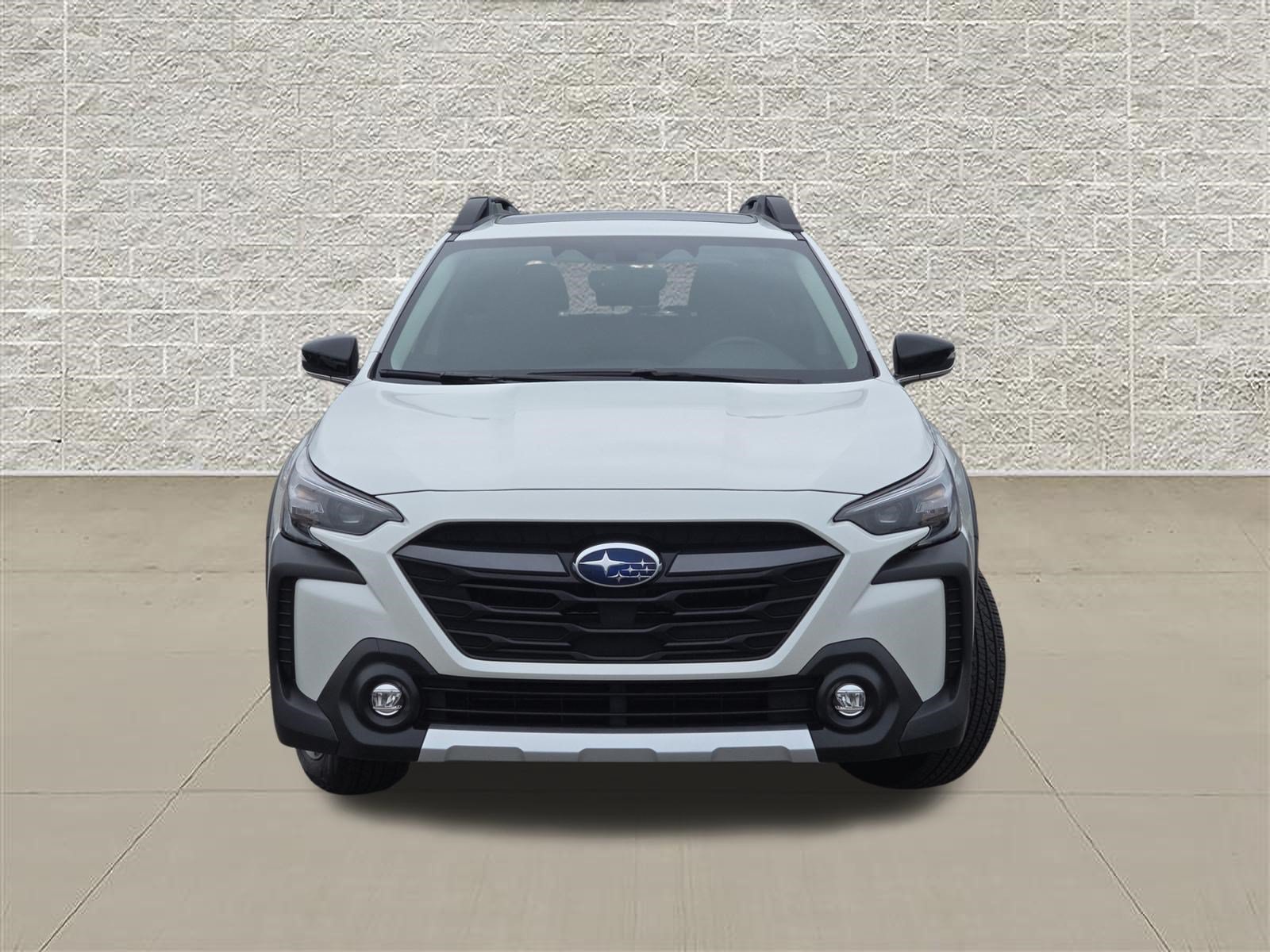 Certified 2025 Subaru Outback Limited AWD/4WD image 2
