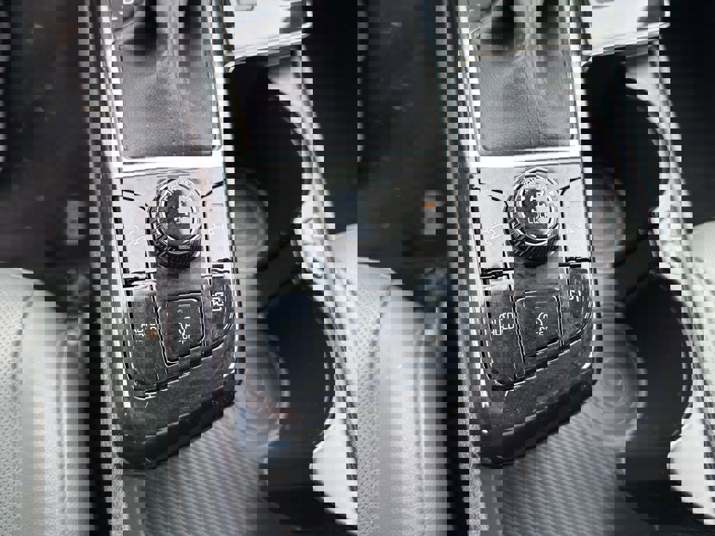 Used 2023 Kia Sportage X-Line w/ X-Line Premium Package image 16