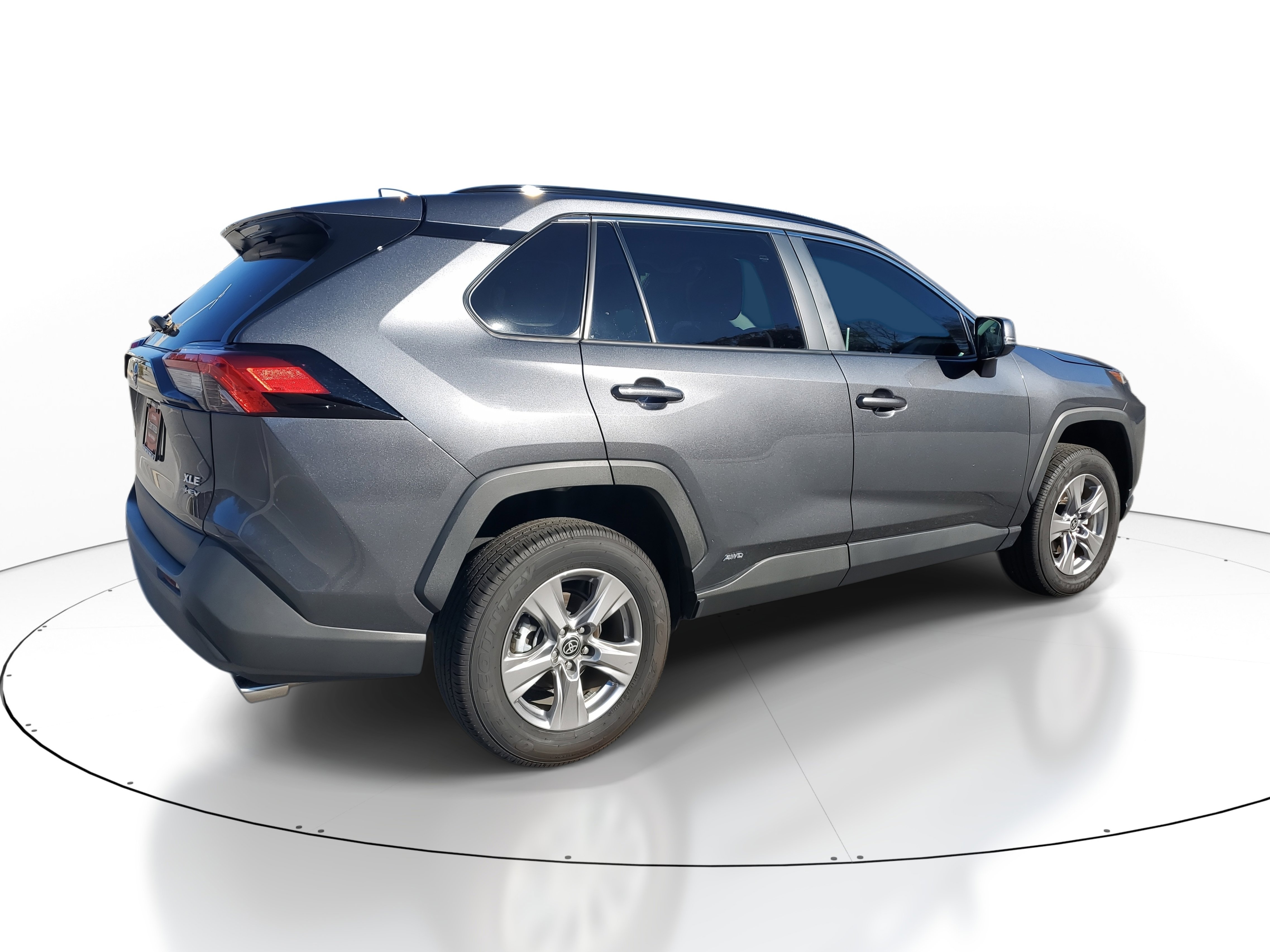 Used 2025 Toyota RAV4 XLE image 6