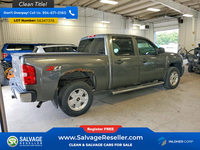 Used 2011 Chevrolet Silverado 1500 LT w/ All-Star Edition AWD/4WD image 4