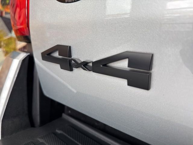 Used 2024 Toyota Tacoma TRD Off-Road image 17