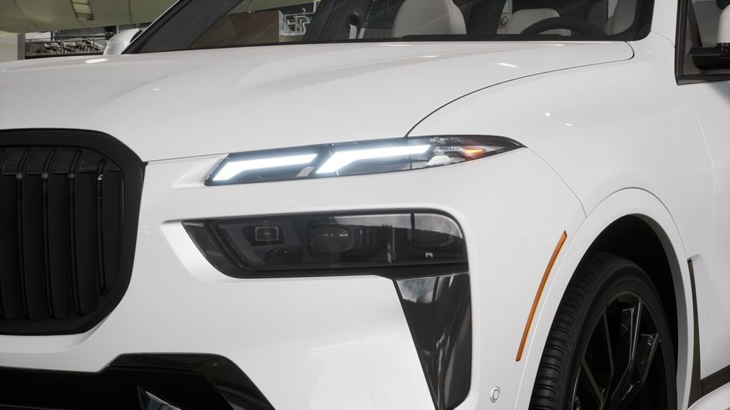 New 2026 BMW X7 xDrive40i image 6