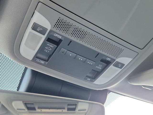 Used 2019 Acura TLX image 24