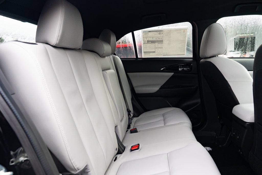 New 2026 Mitsubishi Eclipse Cross SEL AWD/4WD image 25