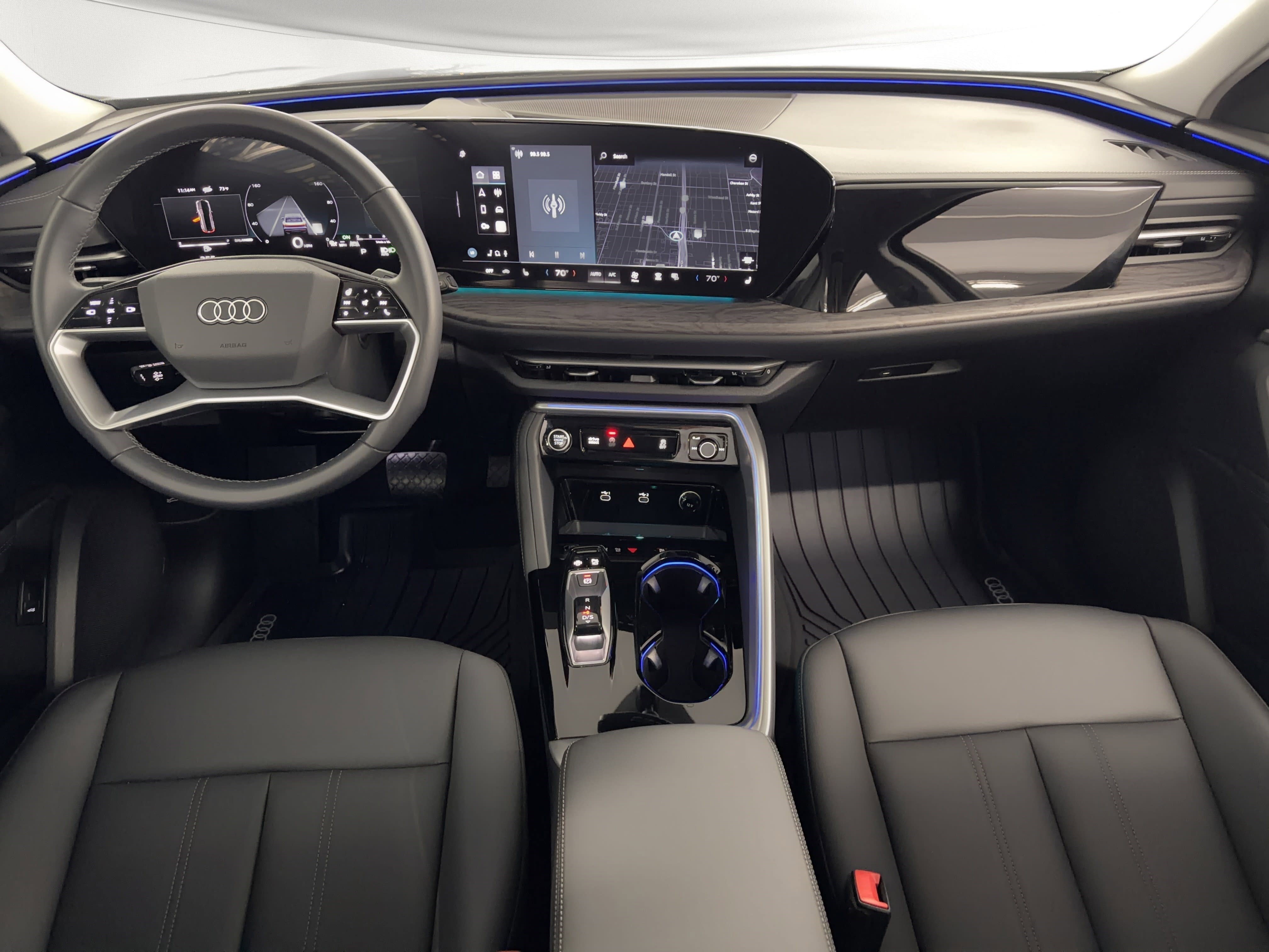 Used 2025 Audi Q5 Premium w/ Convenience Package AWD/4WD image 19