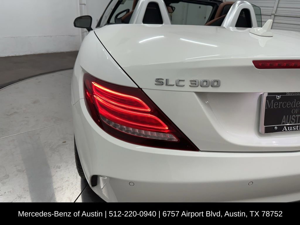 Certified 2020 Mercedes-Benz SLC 300 image 25
