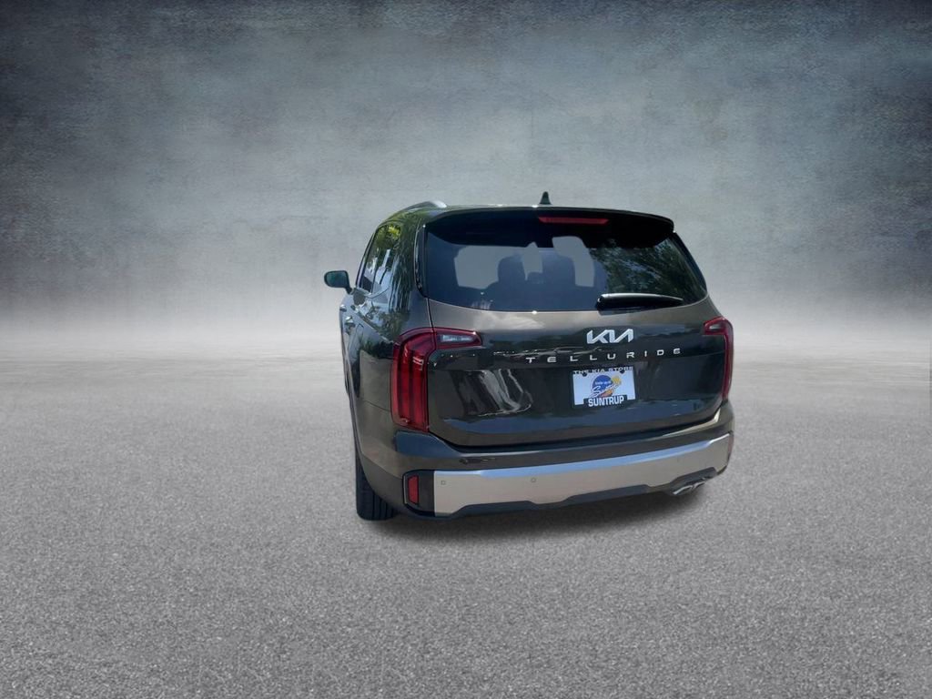 Used 2025 Kia Telluride S image 19