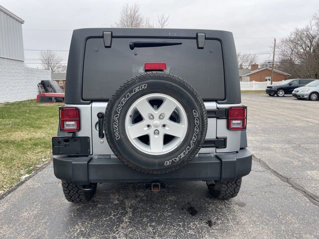 Used 2018 Jeep Wrangler Unlimited Sport w/ Dual Top Group image 6